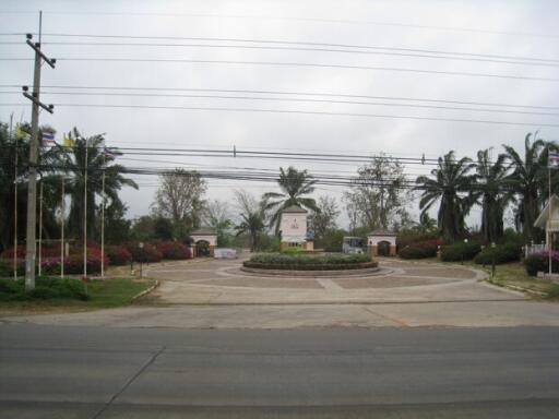 464 Sqm. Land listed for ฿ 792,000.