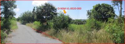 1,352 Sqm. Land listed for ฿ 710,000.
