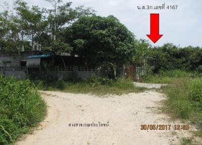 452 Sqm. Land listed for ฿ 594,000.