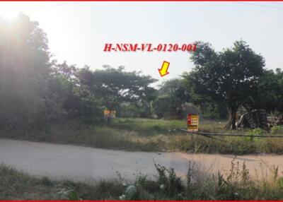 800 Sqm. Land listed for ฿ 578,000.