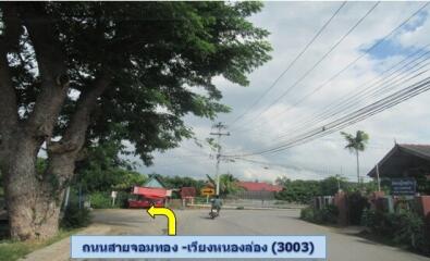 3,654 Sqm. Land listed for ฿ 576,000.