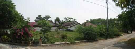 336 Sqm. Land listed for ฿ 574,000.