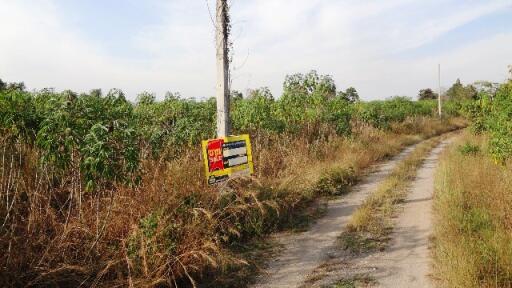 4,640 Sqm. Land listed for ฿ 549,000.