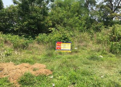 652 Sqm. Land listed for ฿ 514,000.