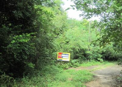 1,472 Sqm. Land listed for ฿ 503,000.