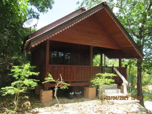 11,100 Sqm., 1 Bed, 1 Bath House listed for ฿ 17,093,000.