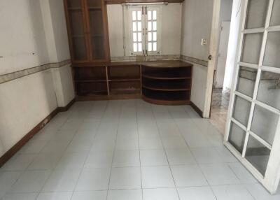 412 Sqm., 1 Bed, 1 Bath House listed for ฿ 12,600,000.