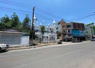 336 Sqm., 1 Bed, 1 Bath House listed for ฿ 10,000,000.