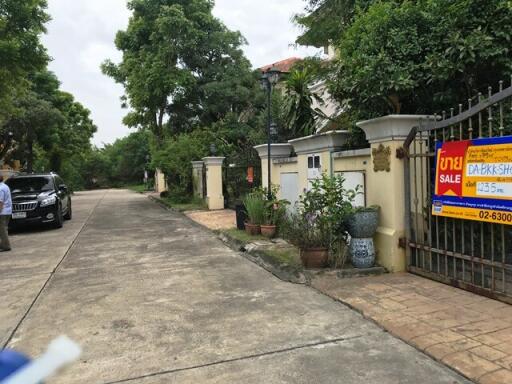 494 Sqm., 3 Beds, 3 Baths House listed for ฿ 11,025,000.