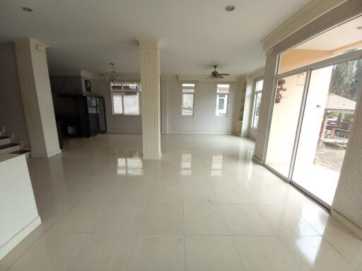 430 Sqm., 3 Beds, 3 Baths House listed for ฿ 11,025,000.