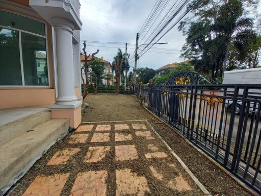 430 Sqm., 3 Beds, 3 Baths House listed for ฿ 11,025,000.