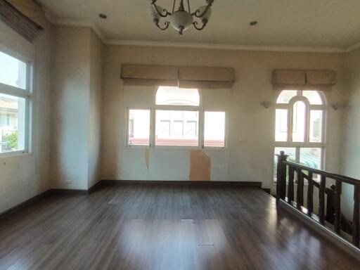 516 Sqm., 3 Beds, 3 Baths House listed for ฿ 10,500,000.