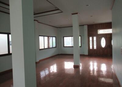 800 Sqm., 1 Bed, 1 Bath House listed for ฿ 9,583,000.