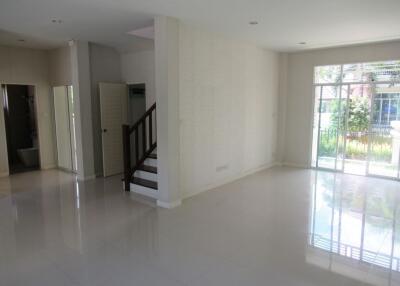 419 Sqm., 3 Beds, 3 Baths House listed for ฿ 8,925,000.
