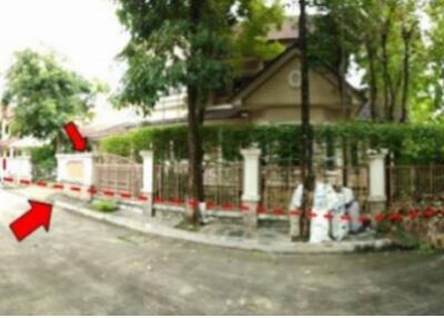492 Sqm., 3 Beds, 1 Bath House listed for ฿ 8,190,000.