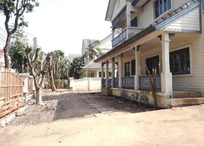 474 Sqm., 1 Bed, 1 Bath House listed for ฿ 6,500,000.
