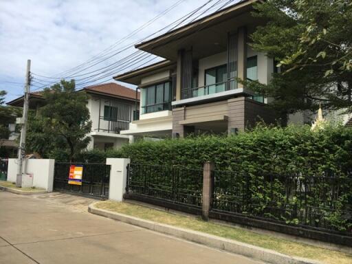 287 Sqm., 3 Beds, 3 Baths House listed for ฿ 7,875,000.