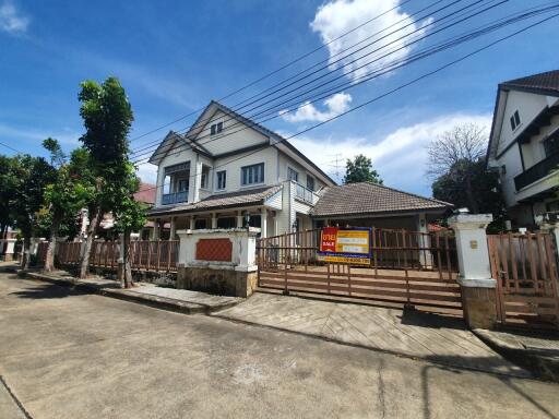 449 Sqm., 3 Beds, 3 Baths House listed for ฿ 6,500,000.