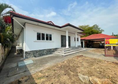 912 Sqm., 3 Beds, 3 Baths House listed for ฿ 7,350,000.