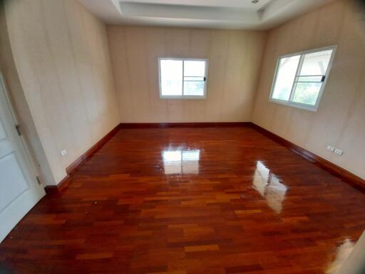 472 Sqm., 3 Beds, 3 Baths House listed for ฿ 7,350,000.