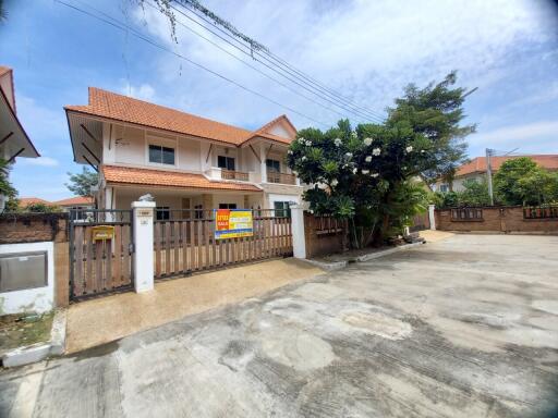 472 Sqm., 3 Beds, 3 Baths House listed for ฿ 7,350,000.