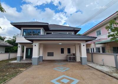 389 Sqm., 4 Beds, 3 Baths House listed for ฿ 5,400,000.