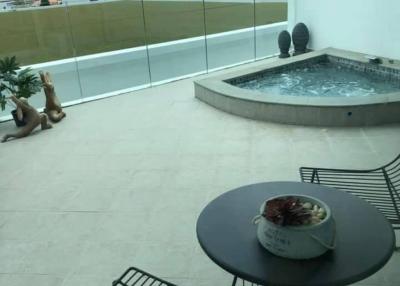 Kata Ocean View  Fabulous Two bedroom Kata Sea View Condo with Jacuzzi on Balcony