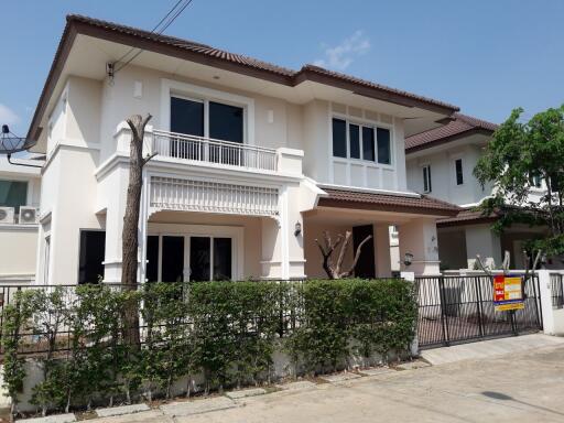 242 Sqm., 3 Beds, 3 Baths House listed for ฿ 6,000,000.