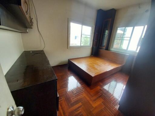 274 Sqm., 1 Bed, 1 Bath House listed for ฿ 7,035,000.