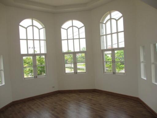 448 Sqm., 3 Beds, 3 Baths House listed for ฿ 6,930,000.