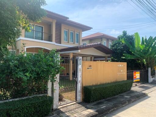 404 Sqm., 1 Bed, 1 Bath House listed for ฿ 6,825,000.