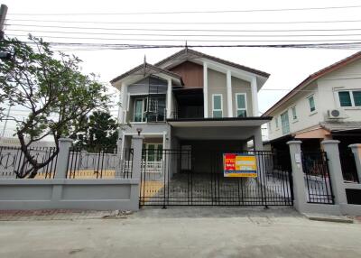323 Sqm., 3 Beds, 3 Baths House listed for ฿ 6,615,000.