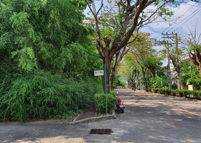 408 Sqm., 1 Bed, 1 Bath House listed for ฿ 6,510,000.