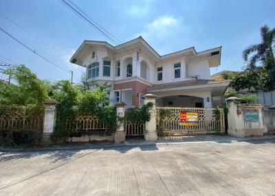 448 Sqm., 1 Bed, 1 Bath House listed for ฿ 5,500,000.