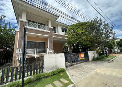 233 Sqm., 3 Beds, 3 Baths House listed for ฿ 6,090,000.