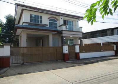 231 Sqm., 1 Bed, 1 Bath House listed for ฿ 6,090,000.