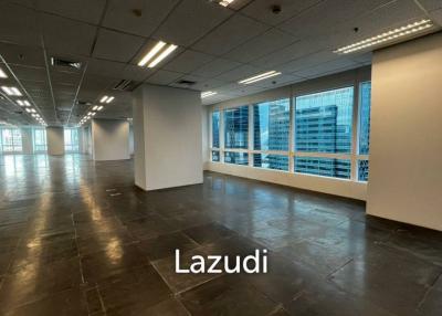 Large office space at Ploenchit (Central CBD)