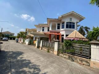 400 Sqm., 1 Bed, 1 Bath House listed for ฿ 4,900,000.