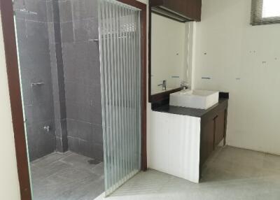 193 Sqm., 1 Bed, 1 Bath House listed for ฿ 5,880,000.