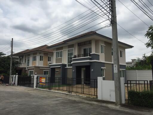 269 Sqm., 3 Beds, 2 Baths House listed for ฿ 4,500,000.