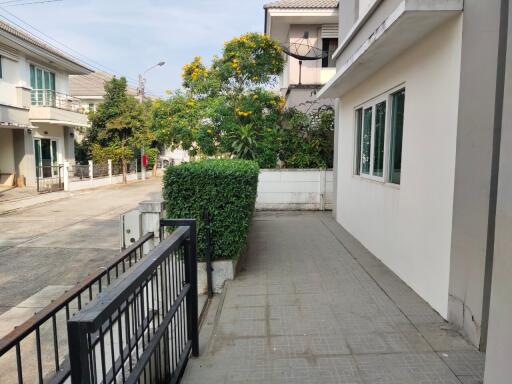 303 Sqm., 1 Bed, 1 Bath House listed for ฿ 5,460,000.