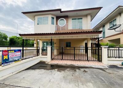 256 Sqm., 3 Beds, 2 Baths House listed for ฿ 3,900,000.