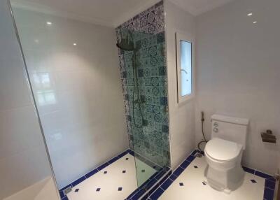 Elegant and modern bathroom with decorative tiles