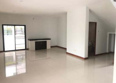 330 Sqm., 1 Bed, 1 Bath House listed for ฿ 4,500,000.