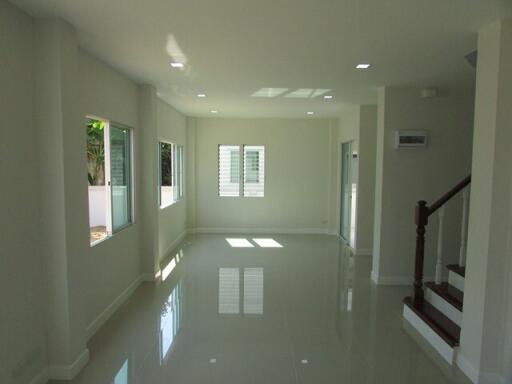 256 Sqm., 3 Beds, 2 Baths House listed for ฿ 4,300,000.