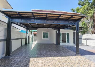 290 Sqm., 3 Beds, 2 Baths House listed for ฿ 4,200,000.