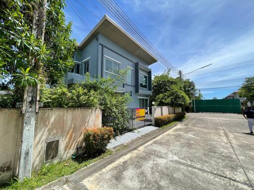207 Sqm., 1 Bed, 1 Bath House listed for ฿ 5,061,000.