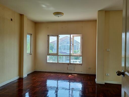 251 Sqm., 1 Bed, 1 Bath House listed for ฿ 4,935,000.