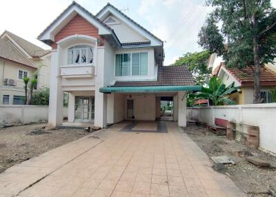 304 Sqm., 3 Beds, 3 Baths House listed for ฿ 4,935,000.