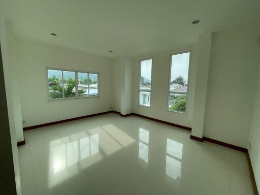 533 Sqm., 4 Beds, 2 Baths House listed for ฿ 4,000,000.